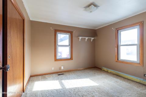 210 Mullan Ave, Osburn, ID 83849 photo 13