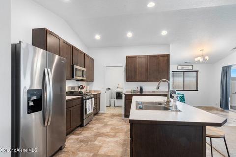 1710 N Minam Loop, Post Falls, ID 83854 photo 8