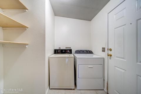 2121 Bounty Loop, Hayden, ID 83835 photo 17