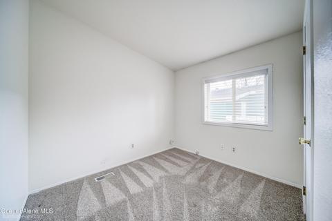 2121 Bounty Loop, Hayden, ID 83835 photo 14