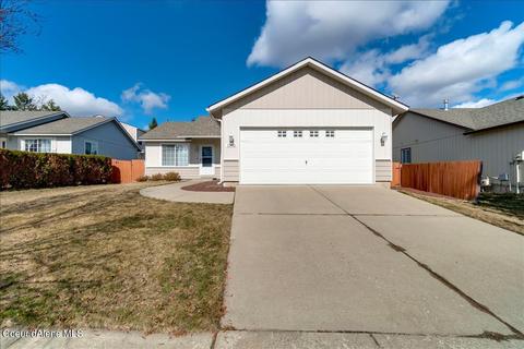 1365 E Cactus Ave, Post Falls, ID 83854 photo 2