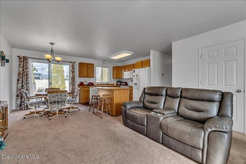 1365 E Cactus Ave, Post Falls, ID 83854 photo 8