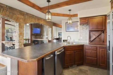 101 Spring View Ln, Sagle, ID 83860 photo 10
