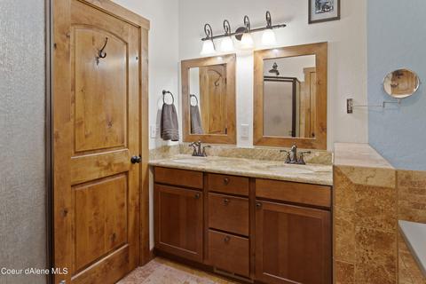 101 Spring View Ln, Sagle, ID 83860 photo 18