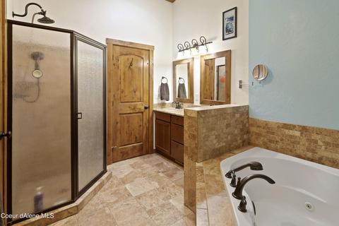 101 Spring View Ln, Sagle, ID 83860 photo 17