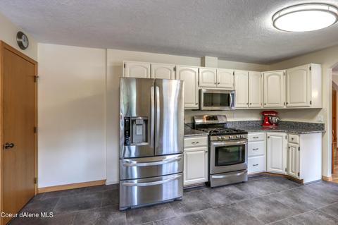 95 Roundhouse Dr, Sandpoint, ID 83864 photo 7