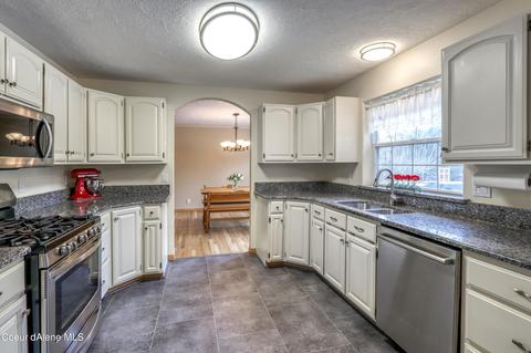95 Roundhouse Dr, Sandpoint, ID 83864 photo 10