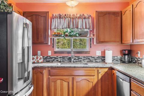 2952 W Fork Pine Creek Rd, Pinehurst, ID 83850 photo 13