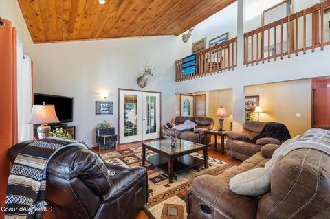 2952 W Fork Pine Creek Rd, Pinehurst, ID 83850 photo 6