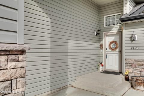 2493 N Sparrow Loop, Post Falls, ID 83854 photo 4