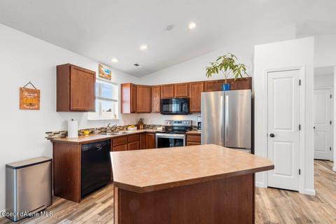 2205 E Knapp Dr, Post Falls, ID 83854 photo 11
