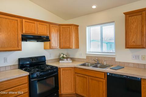 3523 E Jordan Dr, Post Falls, ID 83854 photo 8