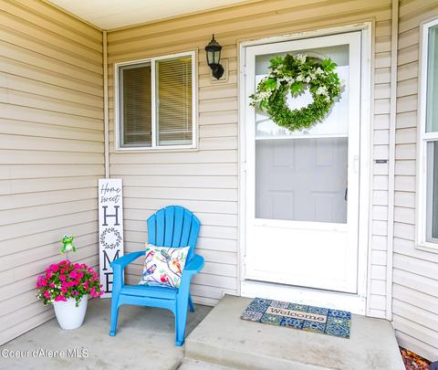 3523 E Jordan Dr, Post Falls, ID 83854 photo 2