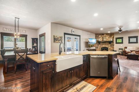 1089 E Hurricane Dr, Hayden, ID 83835 photo 11