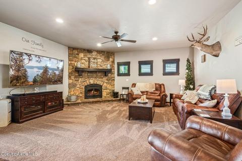 1089 E Hurricane Dr, Hayden, ID 83835 photo 5