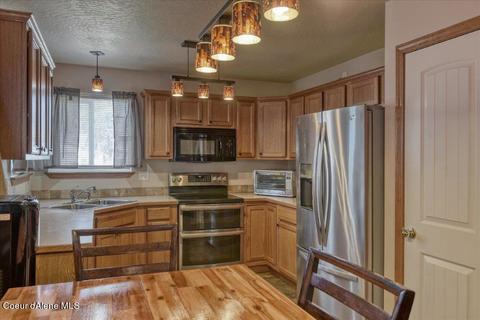 410 E 12th Ave, Post Falls, ID 83854 photo 8