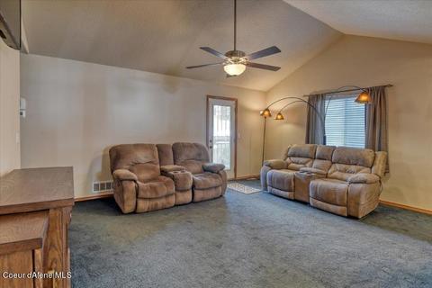 410 E 12th Ave, Post Falls, ID 83854 photo 4
