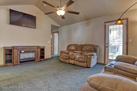 410 E 12th Ave, Post Falls, ID 83854 photo 3