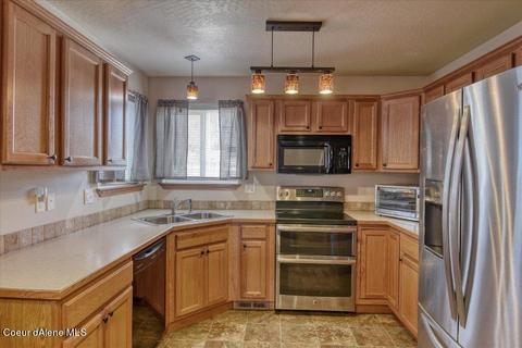 410 E 12th Ave, Post Falls, ID 83854 photo 9