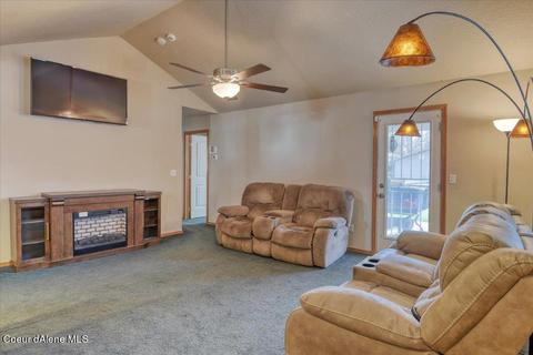 410 E 12th Ave, Post Falls, ID 83854 photo 2
