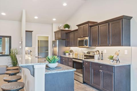 3779 N June Bug St, Post Falls, ID 83854 photo 2