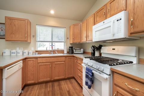 13521 S Edgewater Dr, Harrison, ID 83833 photo 13