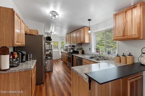 9042 E Son Shine Way, Athol, ID 83801 photo 11