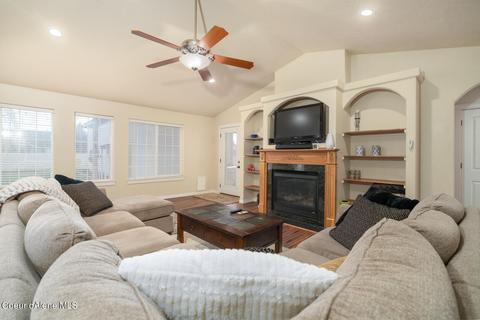 2360 W Falling Star Loop, Post Falls, ID 83854 photo 7