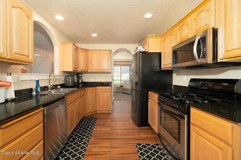 2360 W Falling Star Loop, Post Falls, ID 83854 photo 11