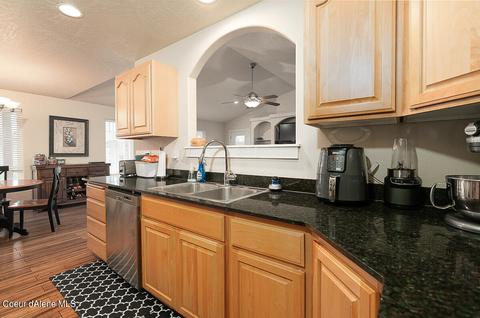 2360 W Falling Star Loop, Post Falls, ID 83854 photo 14