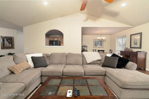 2360 W Falling Star Loop, Post Falls, ID 83854 photo 10