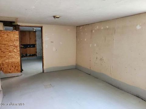 418 W Mullan Ave, Kellogg, ID 83837 photo 7