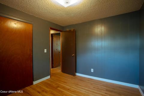 302 S Division St, Pinehurst, ID 83850 photo 6