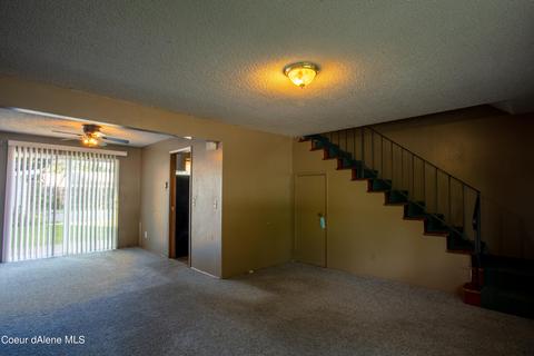 302 S Division St, Pinehurst, ID 83850 photo 8