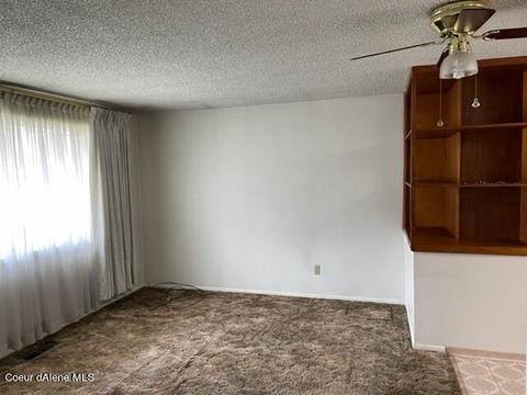403 Emerald Dr, Kellogg, ID 83837 photo 6