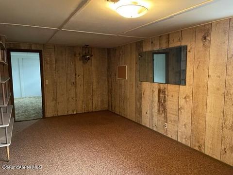 403 Emerald Dr, Kellogg, ID 83837 photo 23