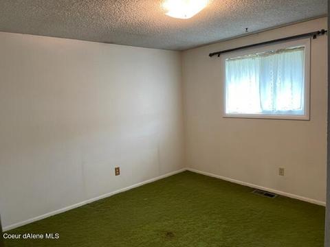 403 Emerald Dr, Kellogg, ID 83837 photo 14