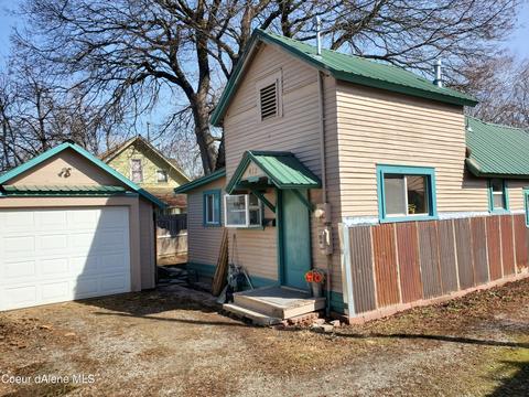 412 N 6th Ave, Sandpoint, ID 83864 photo 1