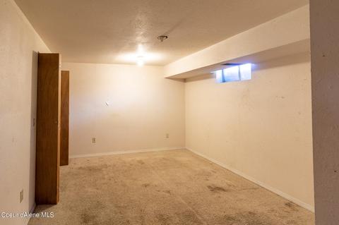 407 Emerald Dr, Kellogg, ID 83837 photo 32