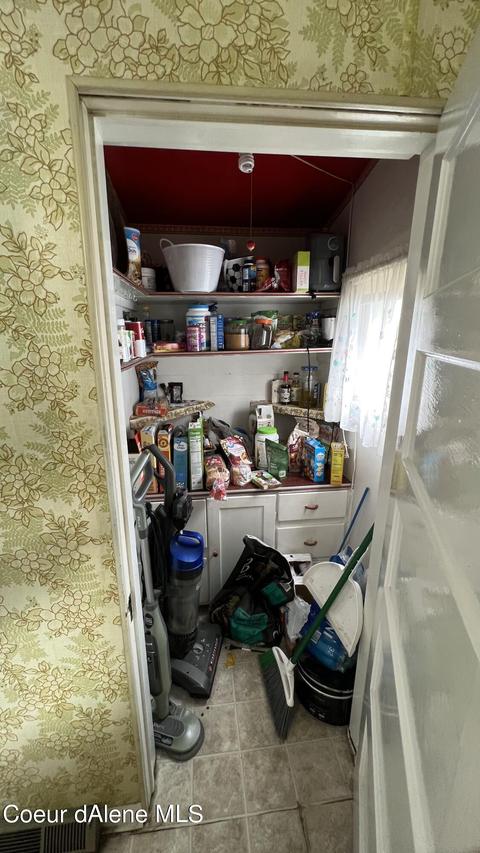 130 E Cameron Ave, Kellogg, ID 83837 photo 4