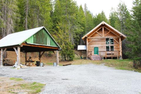 1579 Deep Creek Loop, Naples, ID 83847 photo 1