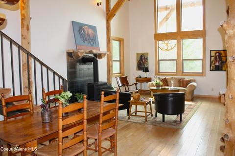 1579 Deep Creek Loop, Naples, ID 83847 photo 27