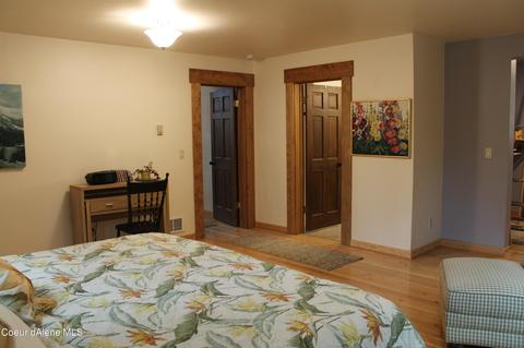 1579 Deep Creek Loop, Naples, ID 83847 photo 44