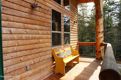 1579 Deep Creek Loop, Naples, ID 83847 photo 14