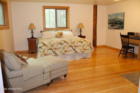 1579 Deep Creek Loop, Naples, ID 83847 photo 43