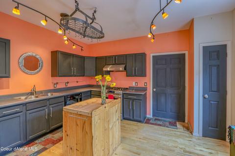 1106 Spruce St, Sandpoint, ID 83864 photo 9