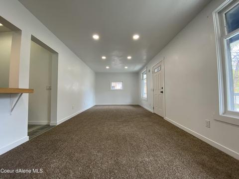 418 S Division St, Kellogg, ID 83837 photo 3