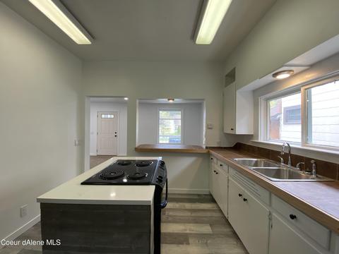 418 S Division St, Kellogg, ID 83837 photo 6