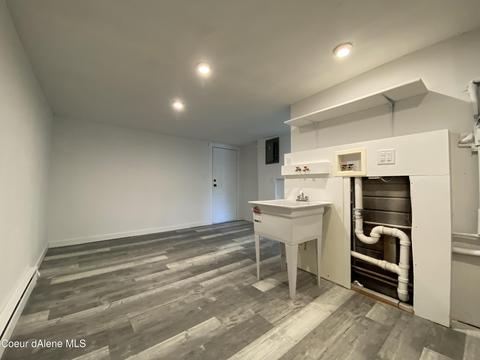 418 S Division St, Kellogg, ID 83837 photo 9
