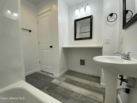 418 S Division St, Kellogg, ID 83837 photo 16